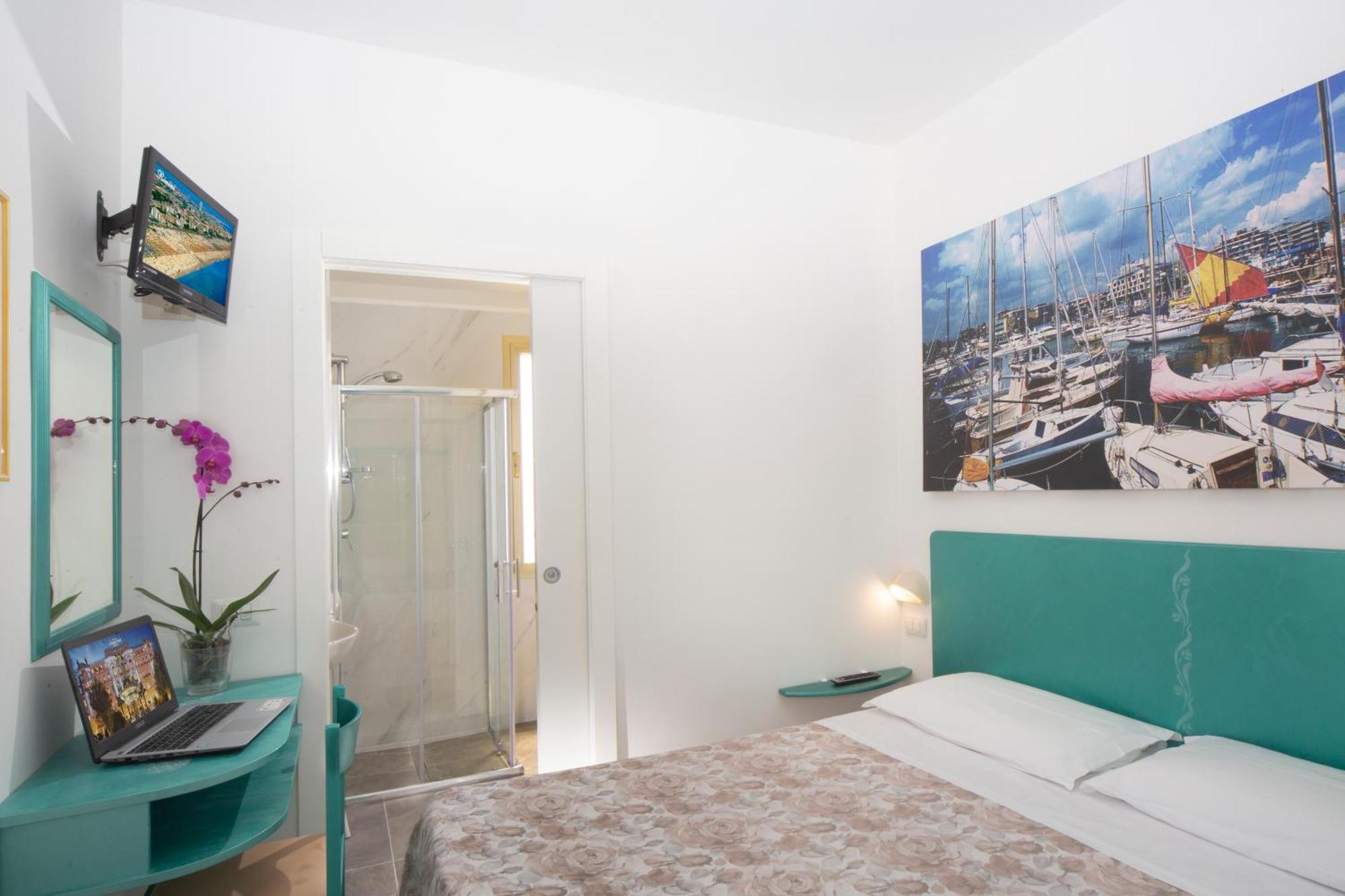 Hotel Marselli Rimini Extérieur photo