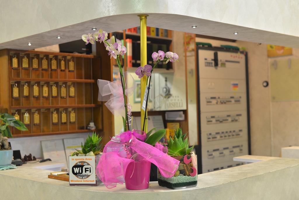 Hotel Marselli Rimini Extérieur photo