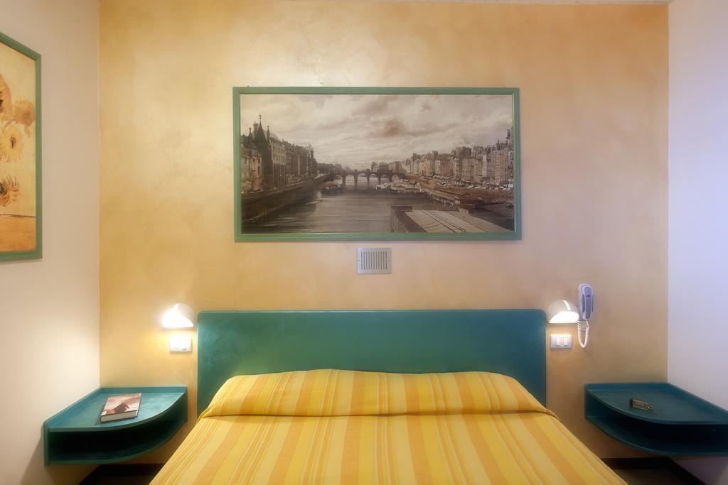 Hotel Marselli Rimini Extérieur photo