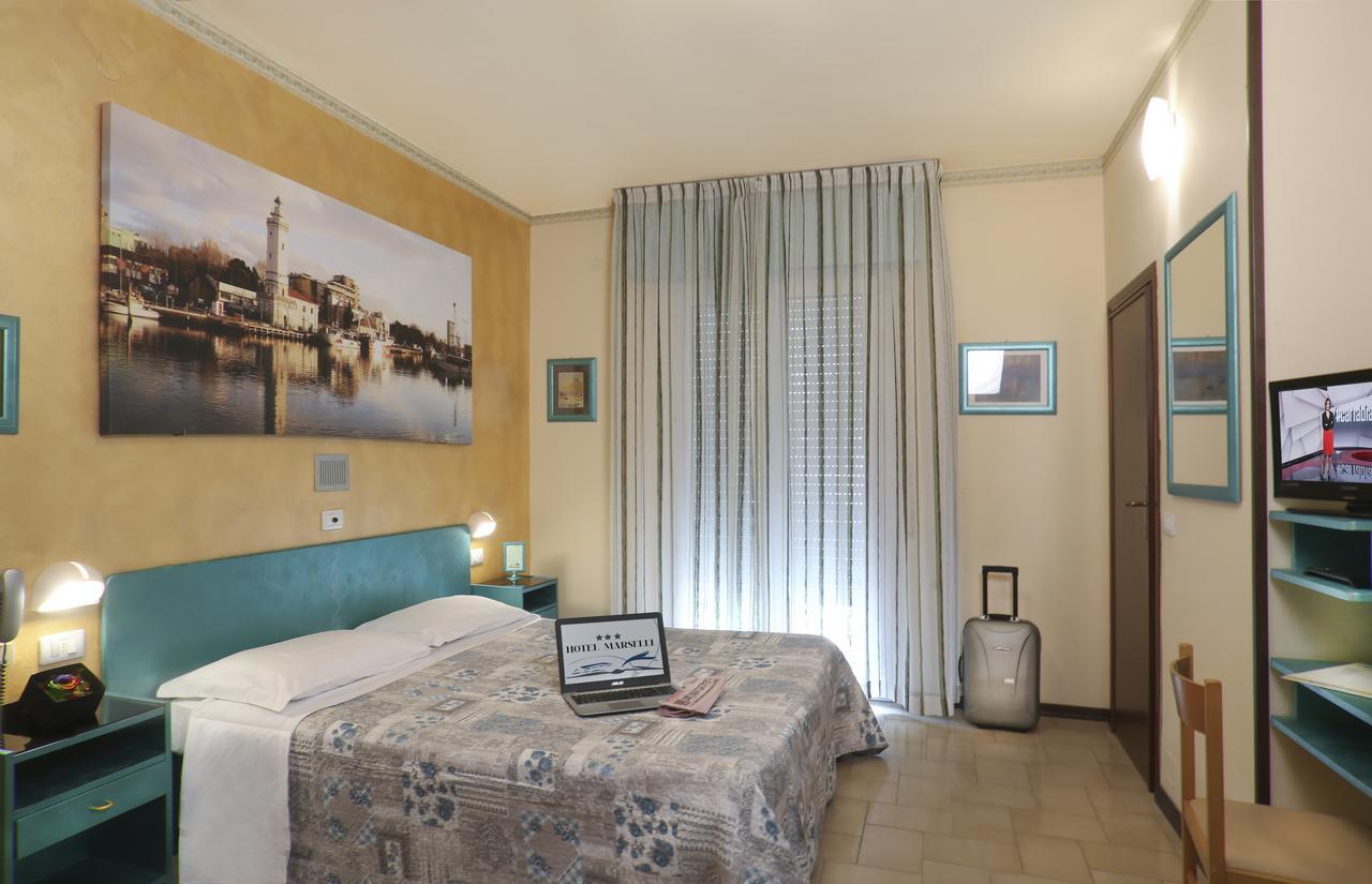 Hotel Marselli Rimini Extérieur photo
